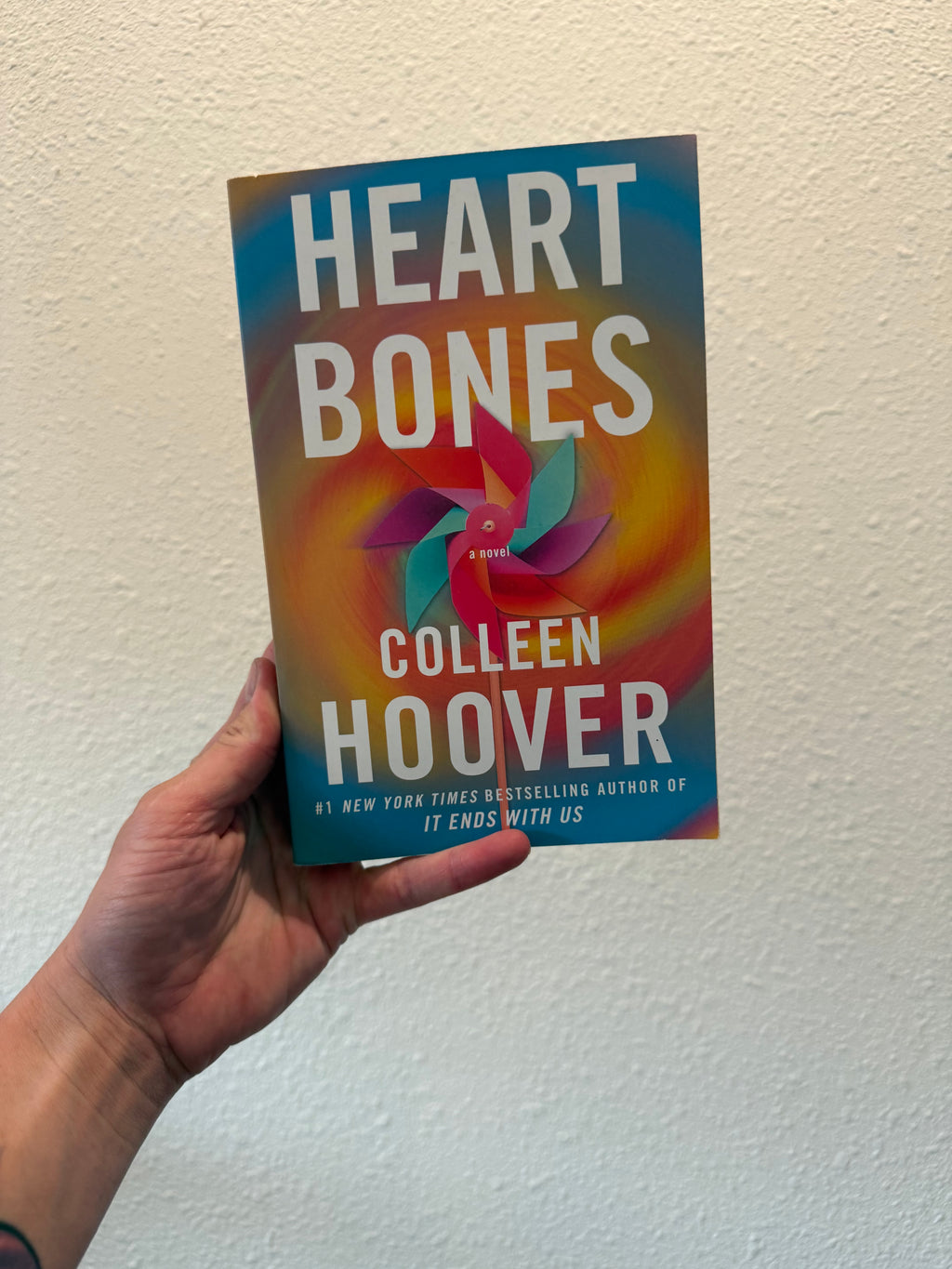 Heart Bones-Colleen Hoover